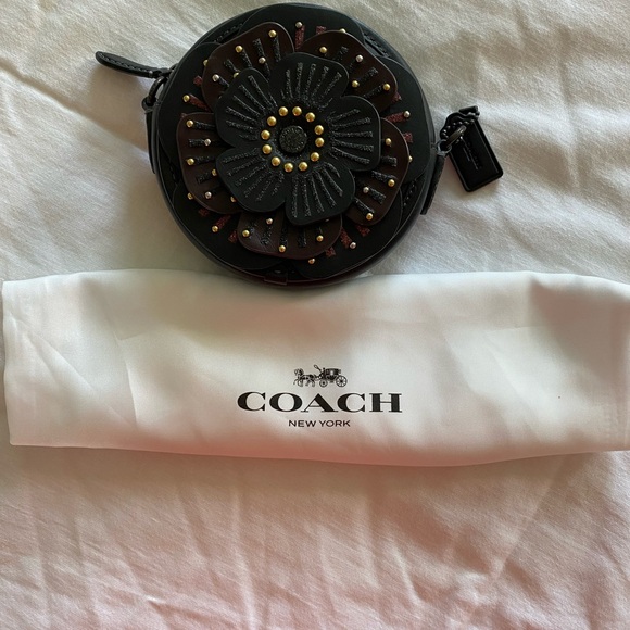 Black and Brown Floral Women's Bag - Picture 9 of 12